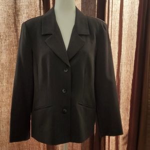 ELIKA WOMEN'S LIGHT BLAZER SIZE 29"A× 28"H
